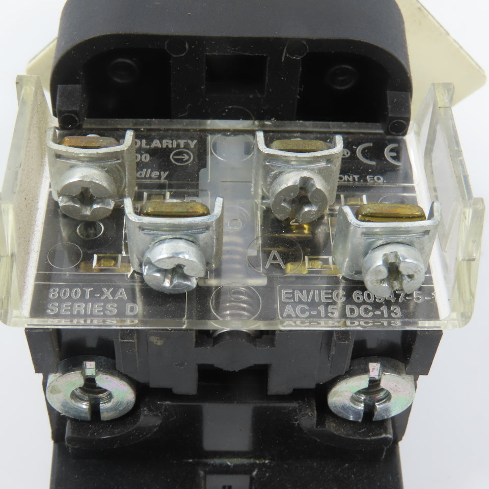 Allen Bradley 800T-QBH2G Green Momentary Contact Push Button 12-130V W/ 800T-XA