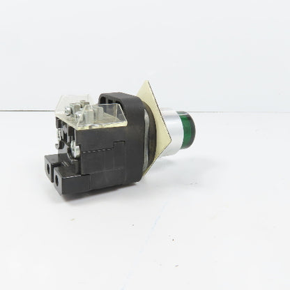 Allen Bradley 800T-QBH2G Green Momentary Contact Push Button 12-130V W/ 800T-XA