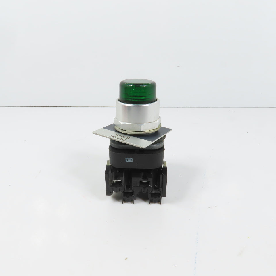 Allen Bradley 800TC-QBH2G Green Momentary Contact Button 12-130V W/ 800TC-N374