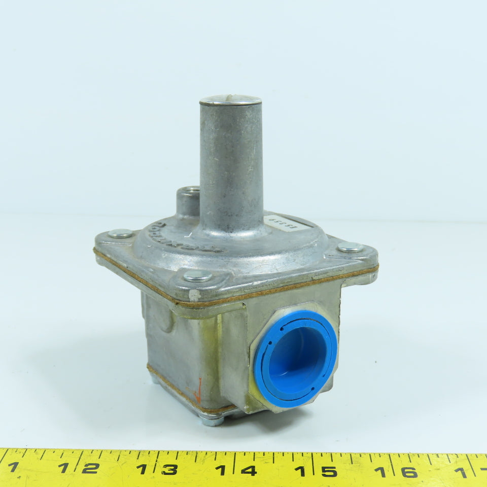 Maxitrol ES359 Gas Pressure Regulator 3/4" NPT