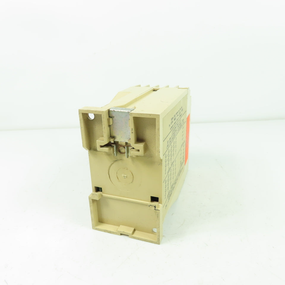 Westinghouse SVM3AD 4324B04G14 System Voltage Monitor 550/600V