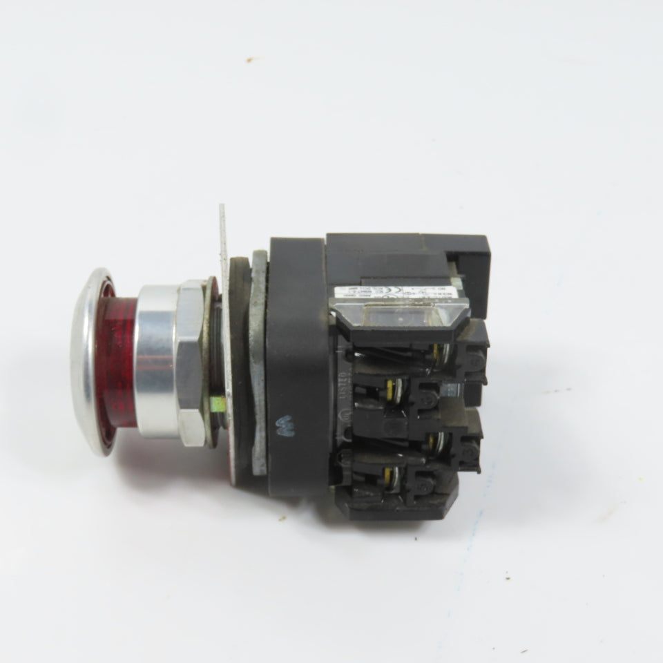 Allen Bradley 800TC-FXP16RA1 Push/Pull Illuminated Emergency Stop Button 120V