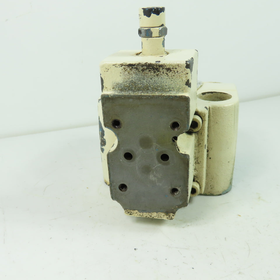 Vickers CG5-060A-F-M-WB-90 Solenoid Controlled Relief Valve 3000PSI Max