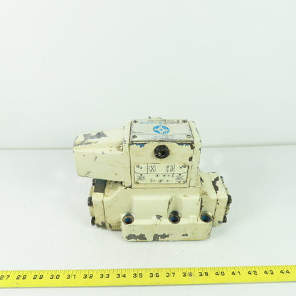 Vickers DC5S4 069A E 5* Directional Control Valve 115V Coil W/ Manifold