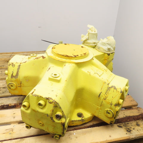 Pleiger M02000-05-209 Radial Piston Hydraulic Motor 2400cm3 / Revolution 240RPM