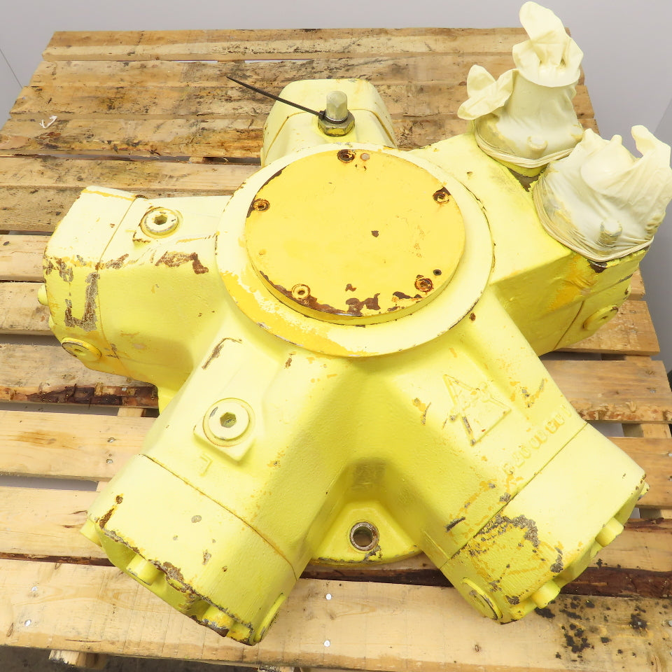 Pleiger M02000-05-209 Radial Piston Hydraulic Motor 2400cm3 / Revolution 240RPM