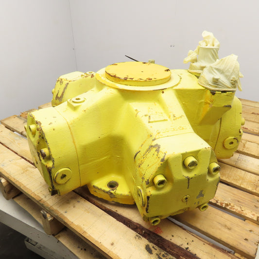 Pleiger M02000-05-209 Radial Piston Hydraulic Motor 2400cm3 / Revolution 240RPM