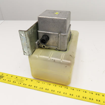 Showa LCB 4 310C 6 Liter Automatic Lubrication System 0.1L/Min 100V 50/60Hz
