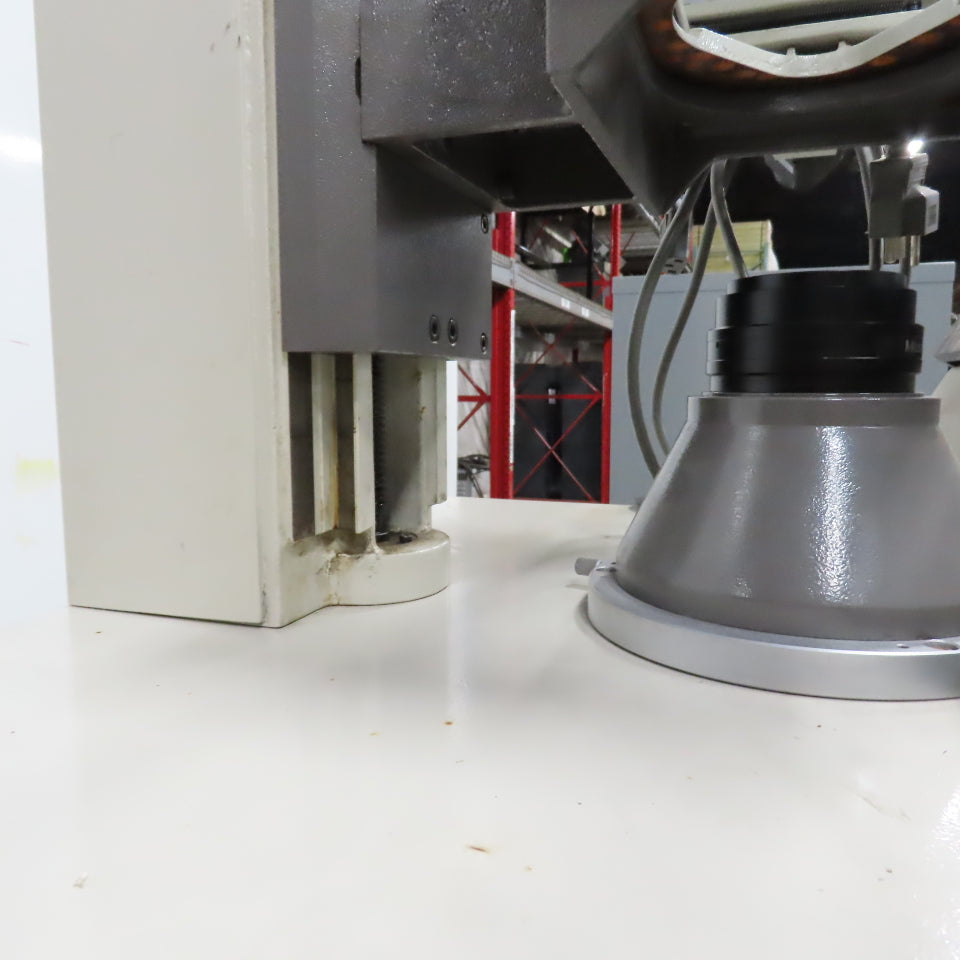 Mitutoyo 305-103A PV600A 24" Profile Projector Optical Comparator 120V