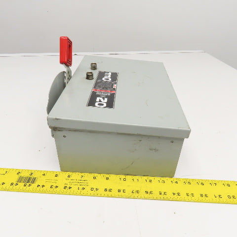 General Electric TH3361J 30A 600VAC 250VDC 3 Pole Fused Safety Disconnect Switch