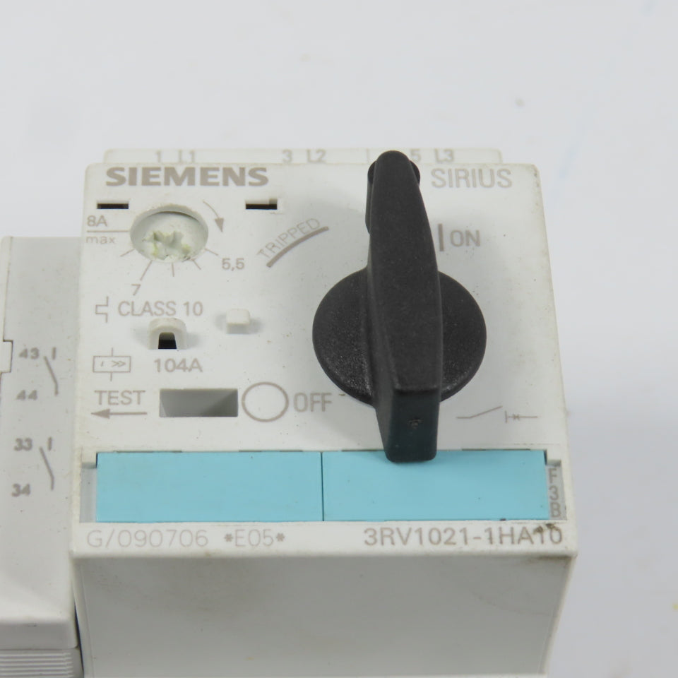 Siemens 3RV1021-1HA10 Sirius Circuit Breaker / Motor Protector 5.5-8 Amp