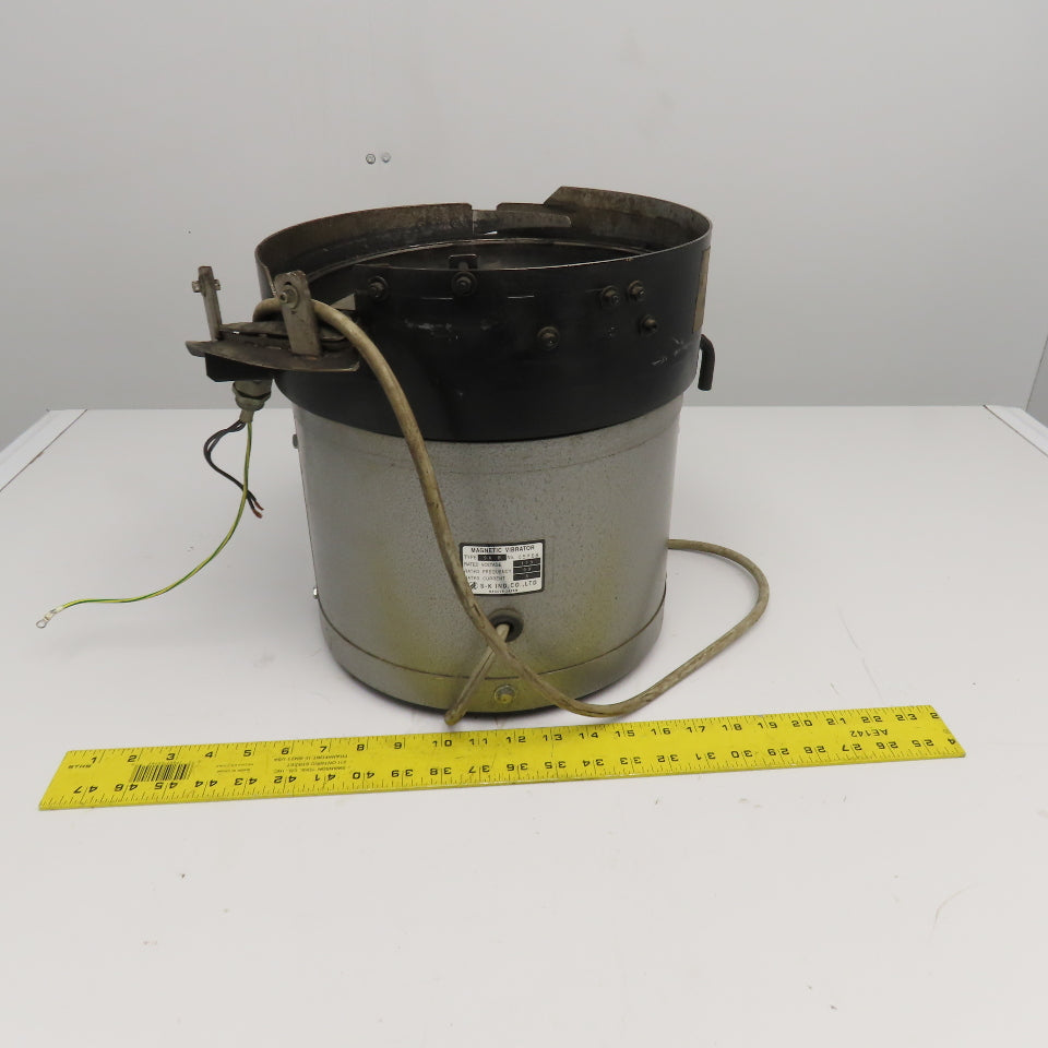 S-K Ind. Co. SK-B Magnetic Vibratory Small Parts Bowl Feeder 115V 1Ph