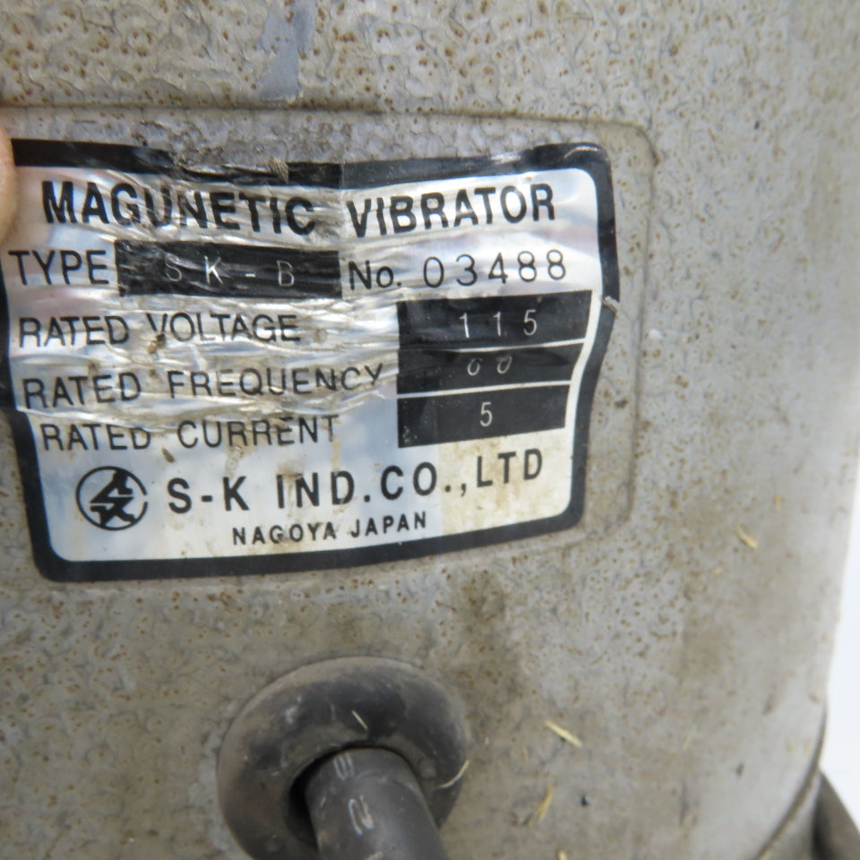S-K Ind. Co. SK-B Magnetic Vibratory Small Parts Bowl Feeder 115V 1Ph
