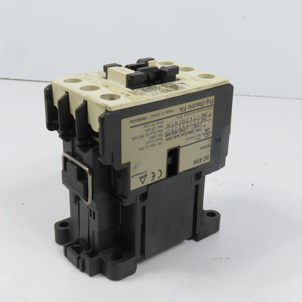 Fuji SE22AA SC-E05 Power Contactor 120V Coil