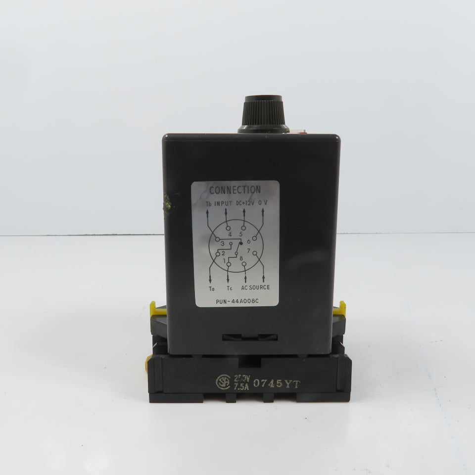 Omron AMD-SL2 Motion Detector Timer Relay 0-10 Sec 100/110VAC W/ Base