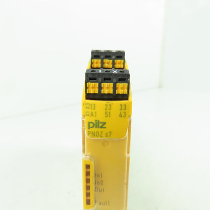 Pilz PN0Z s7 Safety Relay 24VDC