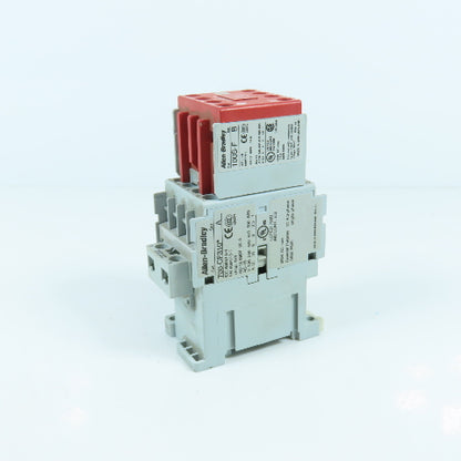 Allen Bradley 700S-CF620DC Ser S GuardMaster Control Safety Relay 120V Coil 25A