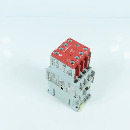 Allen Bradley 700S-CF620DC Ser S GuardMaster Control Safety Relay 120V Coil 25A