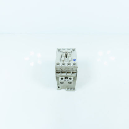 Allen Bradley 700-CF400* Ser A 20A 600V Contactor Relay 120V Coil