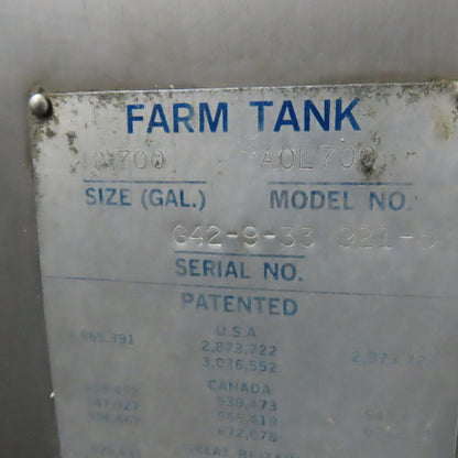 Zero A0L700 NV 700 Gallon Stainless Steel Jacket Liquid Holding Farm Bulk Tank