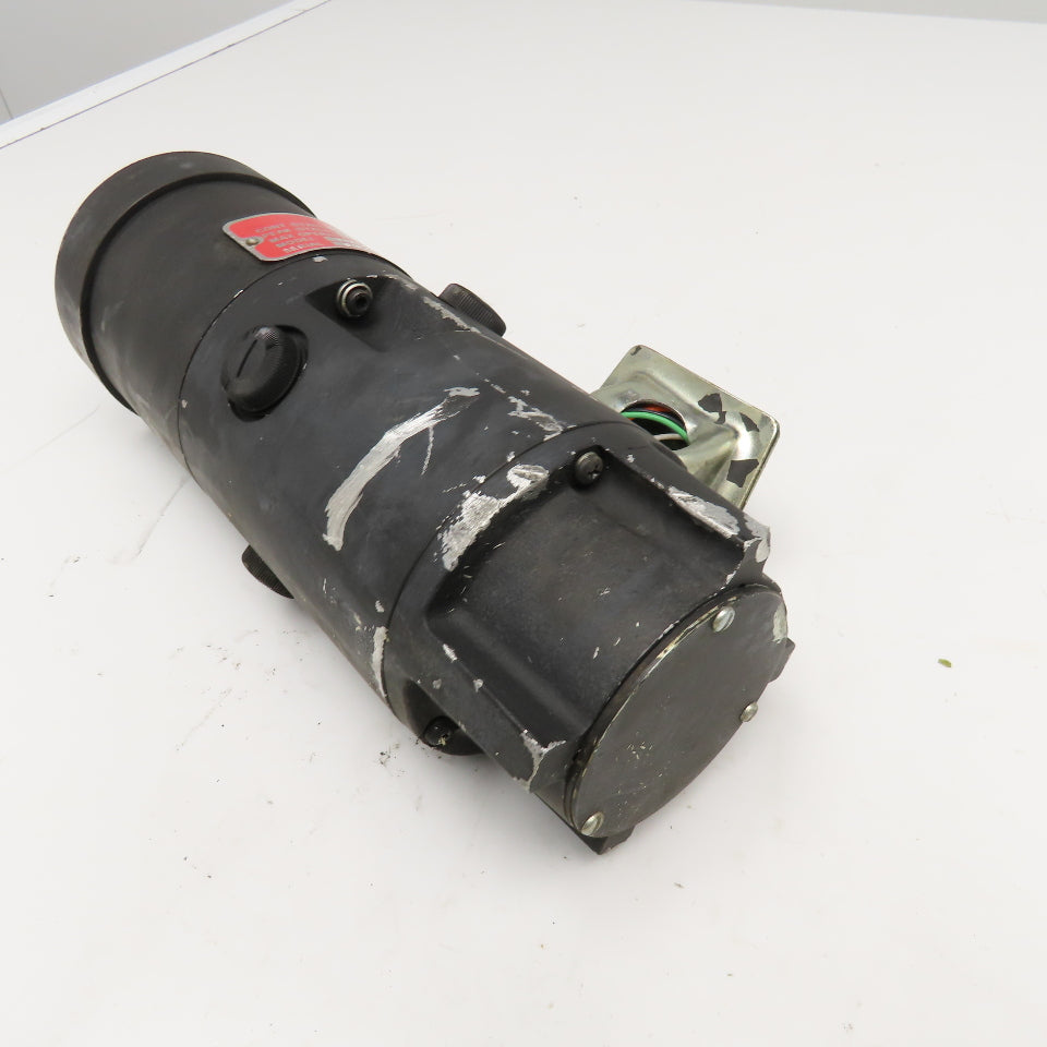 Industrial Drives TTE-2952-1010-A-00 9.7 Cont. 63VDC Peak 3000RPM DC Servo Motor