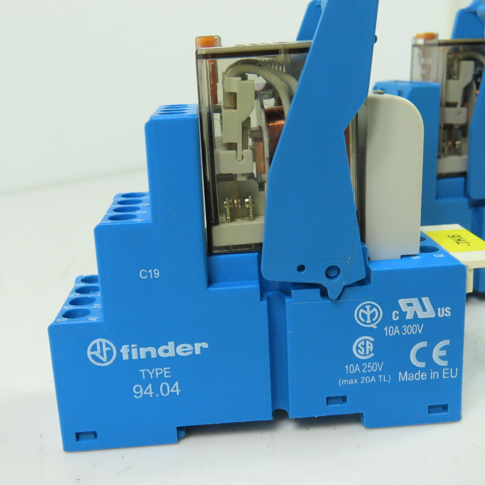 Finder 55.34.8.230.0040 Relay 250V 7A W/ 94.04 Socket Lot Of 3