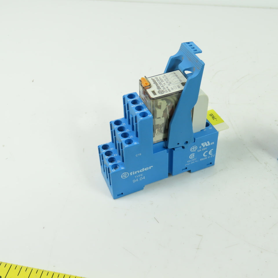 Finder 55.34.8.230.0040 Relay 250V 7A W/ 94.04 Socket Lot Of 3