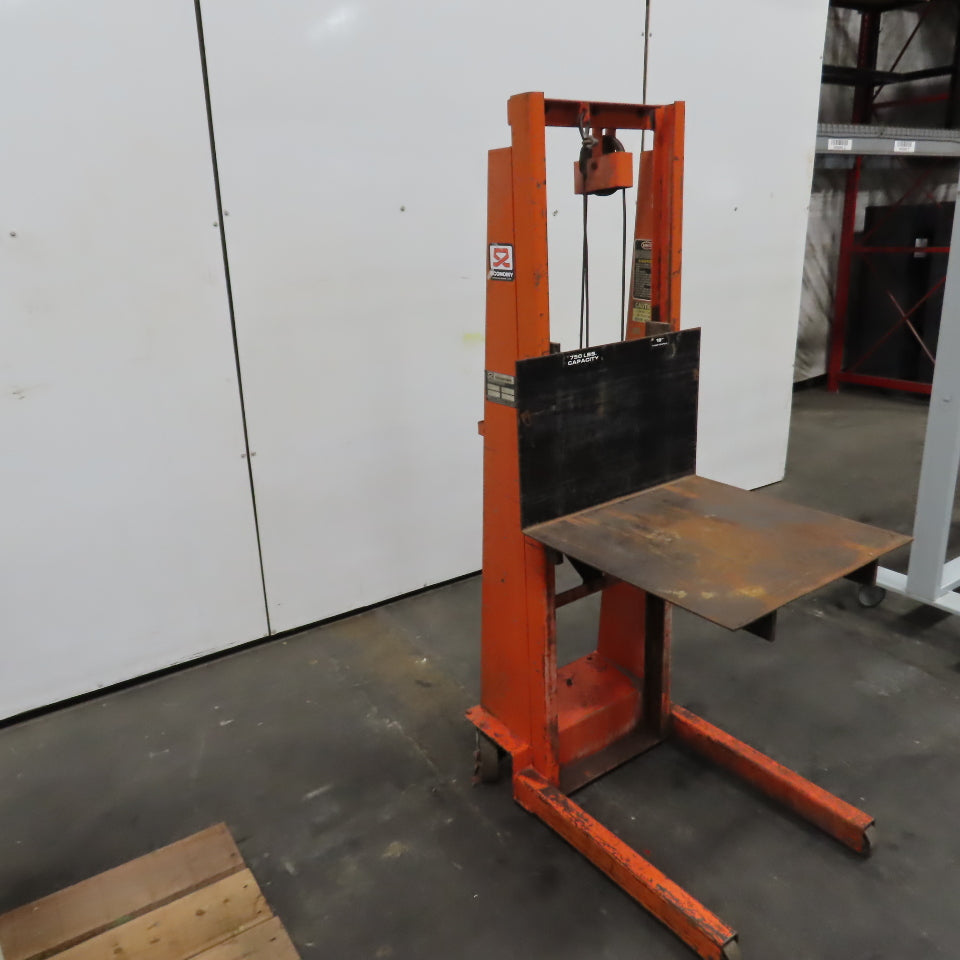 Economy MV-54 750LB Capacity Manual Powered Die Lift Stacker Straddle 53" Height