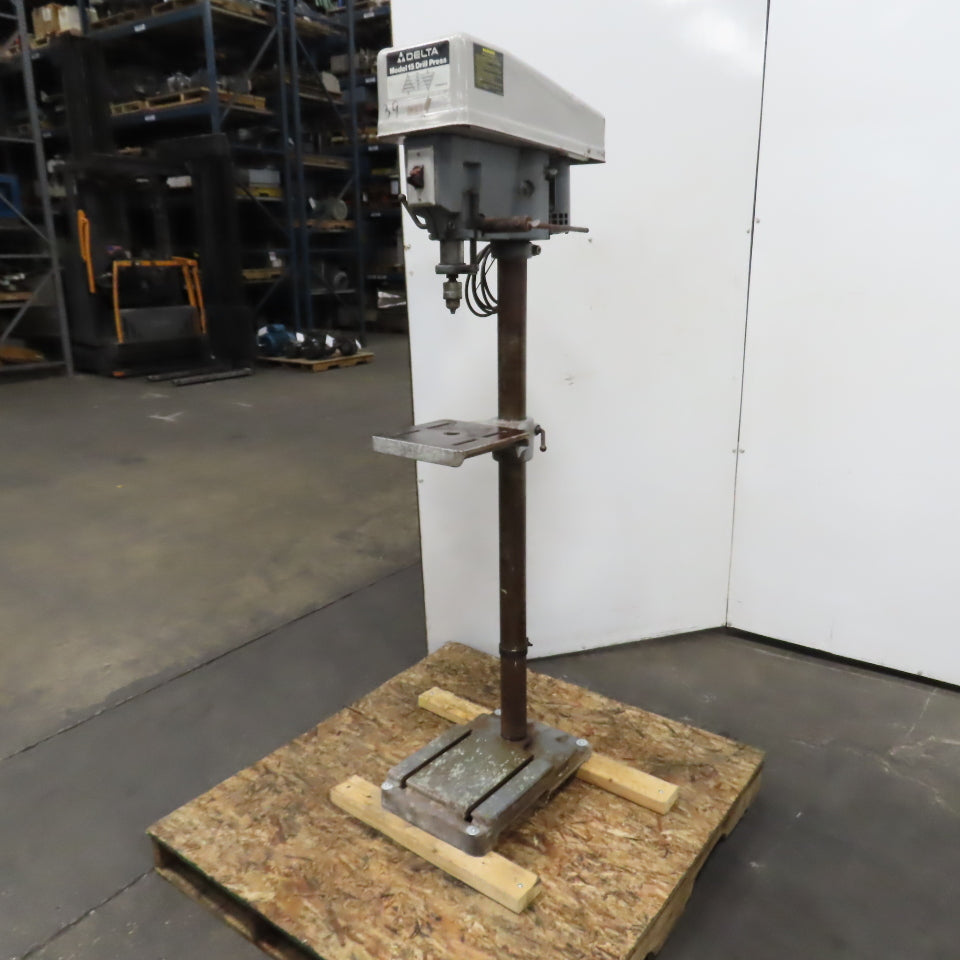 Delta 15-090 Floor Model 15" Drill Press 0.5HP 115V Single Phase 10x10.5" Table