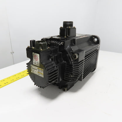 Yaskawa SGMGH-44A2A-YR15 4400W AC Servo Motor 1500RPM 200V 45A 28.4Nm W/Encoder