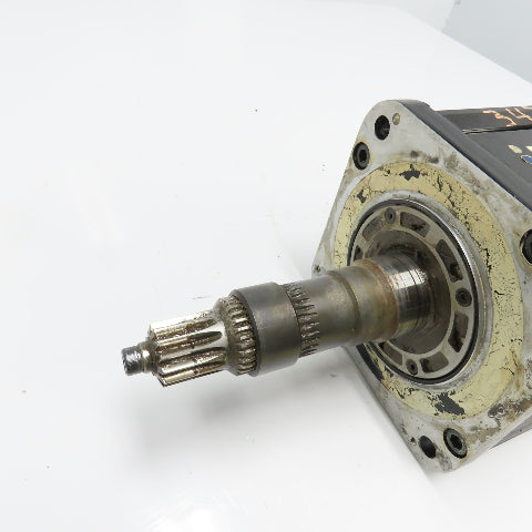 Yaskawa SGMGH-44A2A-YR15 4400W AC Servo Motor 1500RPM 200V 45A 28.4Nm W/Encoder