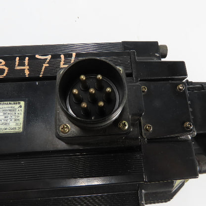Yaskawa SGMGH-44A2A-YR15 4400W AC Servo Motor 1500RPM 200V 45A 28.4Nm W/Encoder