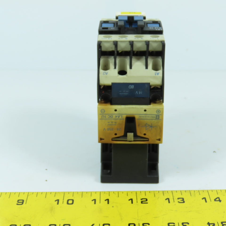 Telemecanique LP1 D12 10 10HP 25A 600VAC IEC Contactor 24V DC Coil