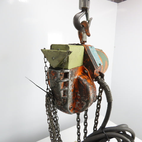 Yale 1E13W1 1/2 Ton 1000LB Electric Chain Hoist 3Ph 230V 12' Lift