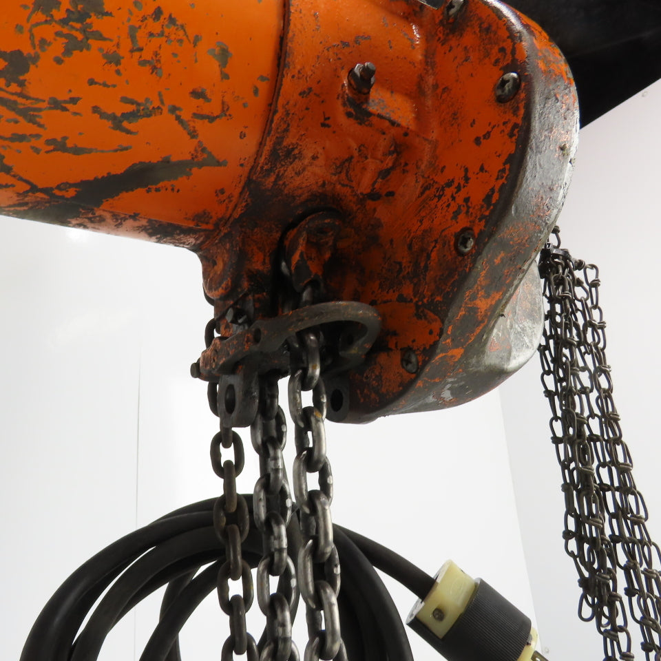 Yale 1E13W1 1/2 Ton 1000LB Electric Chain Hoist 3Ph 230V 12' Lift