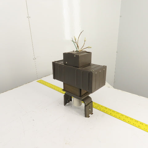 Lumark MHSS-M-400-MT-U Type MH M-59 Lighting Fixture 400W 120-277VAC 60HZ CW