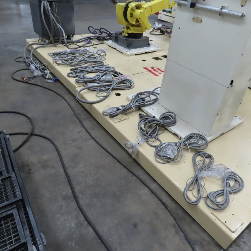 2017 Dan Technology Dual Station Robotic Polishing Cell Fanuc M-710iC/50