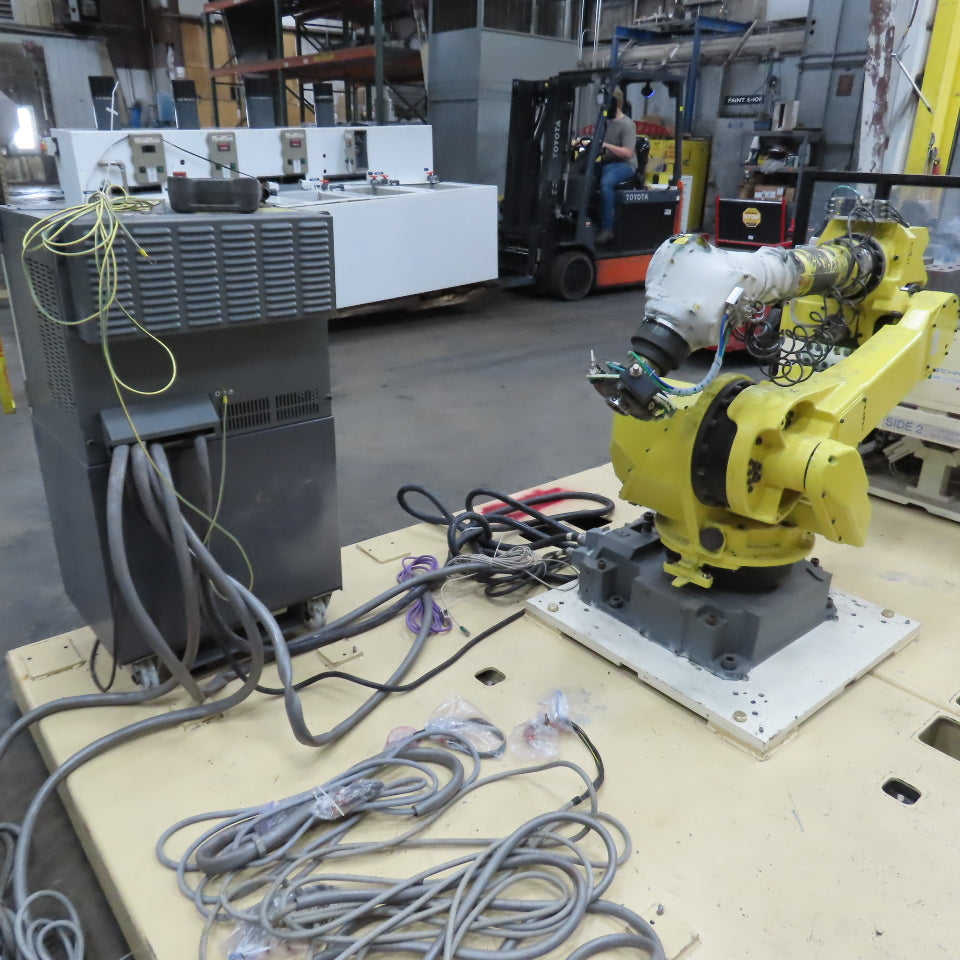 2017 Dan Technology Dual Station Robotic Polishing Cell Fanuc M-710iC/50