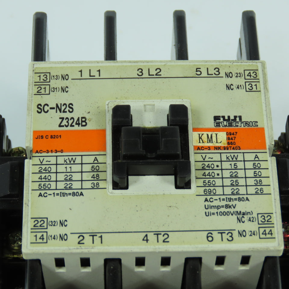 Fuji SC-N2S Z324B 50A 22kW Motor Starter Contactor 110V Coil
