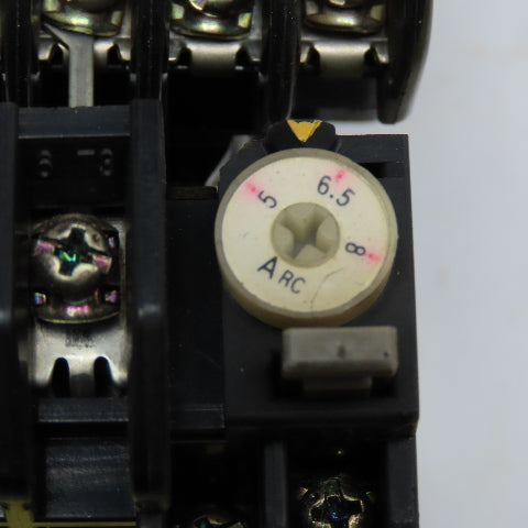Fuji SRCa 3631-05Z324A 600V Contactor Relay 5-8A Overload 110V Coil
