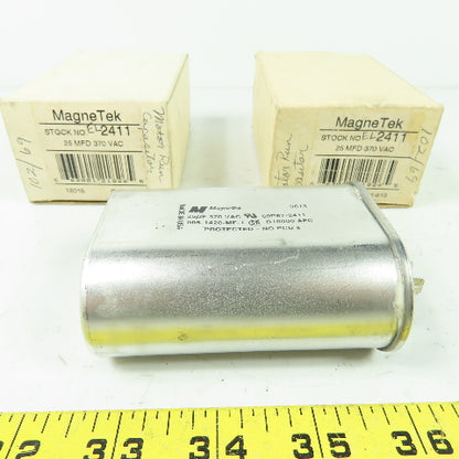 Magnetek 005-1420-MF-1 2411 Capacitor 370VAC 25uF 60P67-2411 Lot Of 2