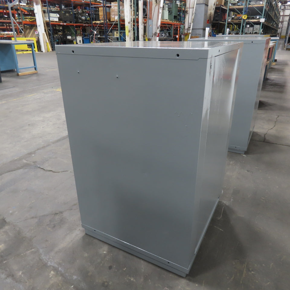 Equipto 30" x 28" x 44"Tall 8 Drawer Industrial Small Parts Tool Storage Cabinet
