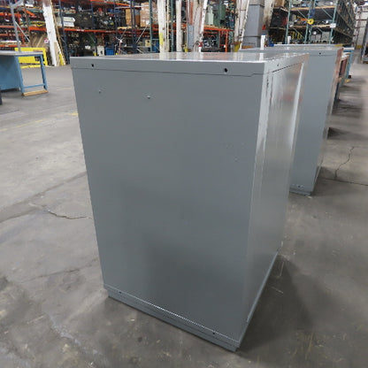 Equipto 30" x 28" x 44"Tall 8 Drawer Industrial Small Parts Tool Storage Cabinet