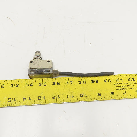 Omron D4E-1A23L2N Cam Roller Limit Switch 5A 125V