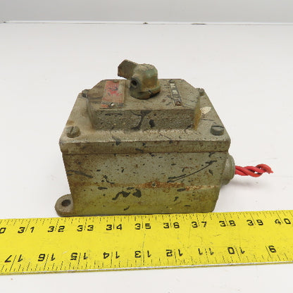 Allen Bradley 800-R3HA7 600V AC 550VDC Hazardous Location Hand Off Auto Switch