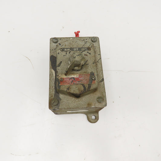 Allen Bradley 800-R3HA7 600V AC 550VDC Hazardous Location Hand Off Auto Switch