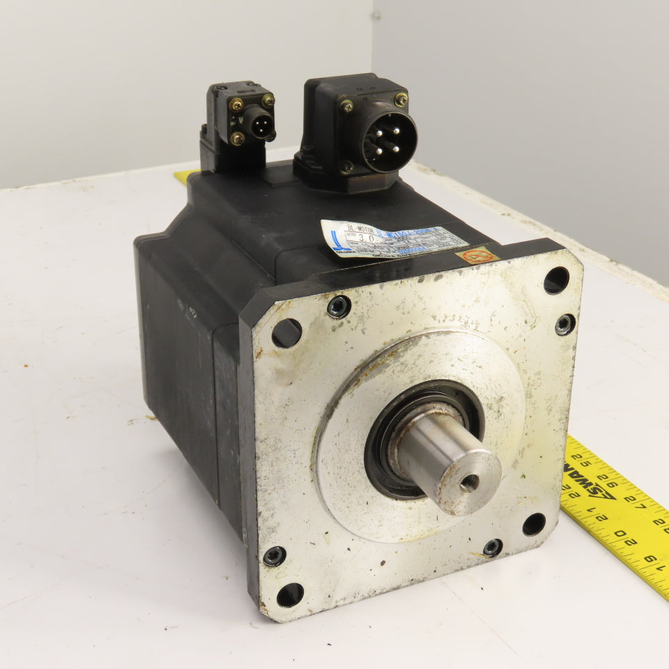 Okuma BL-MC150J-20SN-A 3.0kW AC Servo Motor 2000RPM 133V W/Encoder From LT10-M
