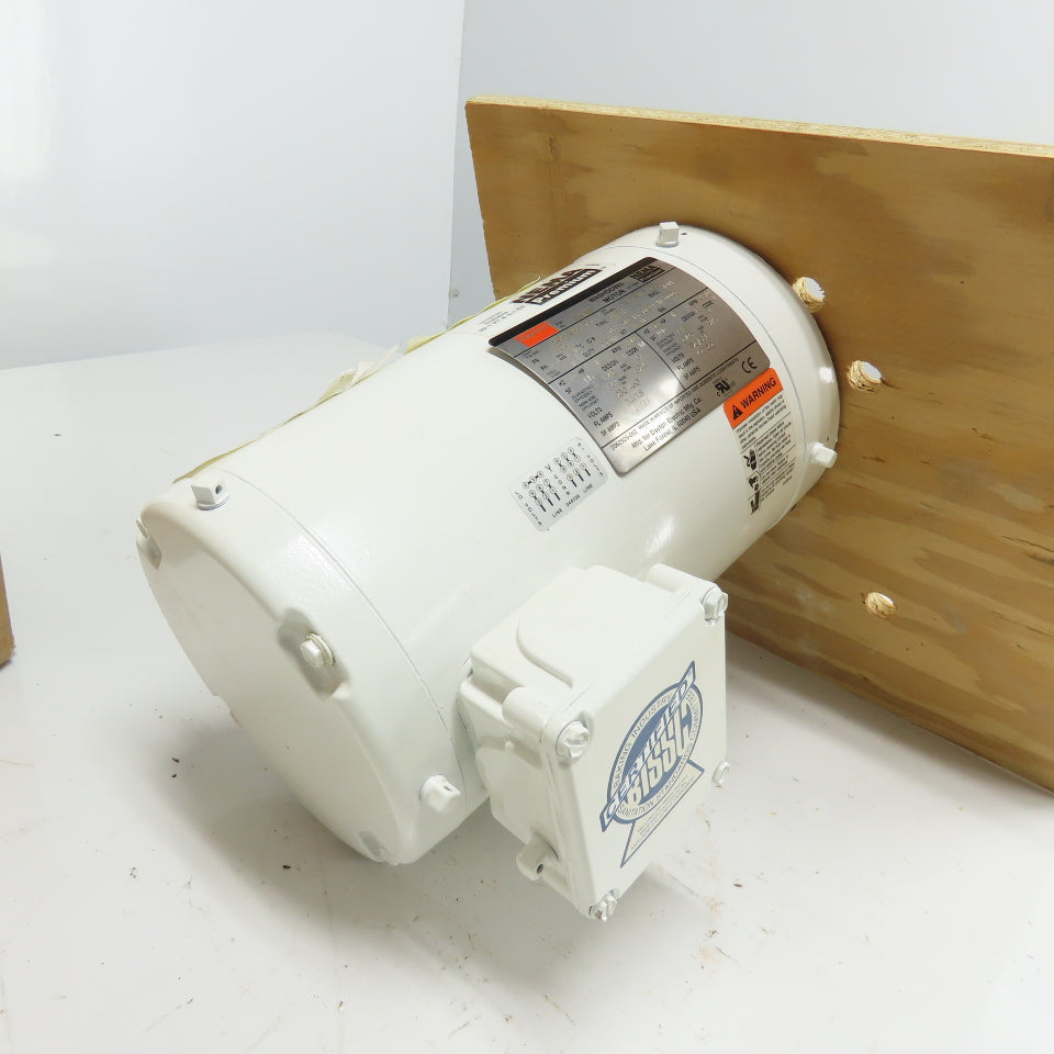 Dayton 1TTA5BH 1.5HP 3Ph Washdown Motor 230/460V 56C Frame 3505RPM