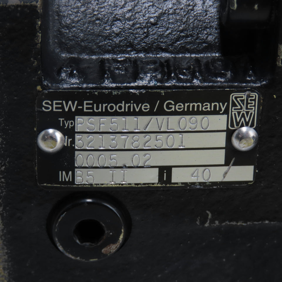 Sew Eurodrive PSF511/VL090 Planetary Gear Motor i 40 W/ VL 090 5:1 C0