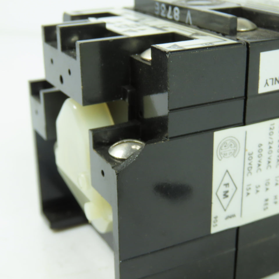 Agastat 7022VF Pneumatic Timing Relay 32VDC Coil 1-10 Min